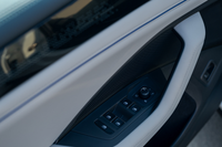 Volkswagen Tiguan L PRO 330 TSI 2WD R-Line Smart Leader 2024