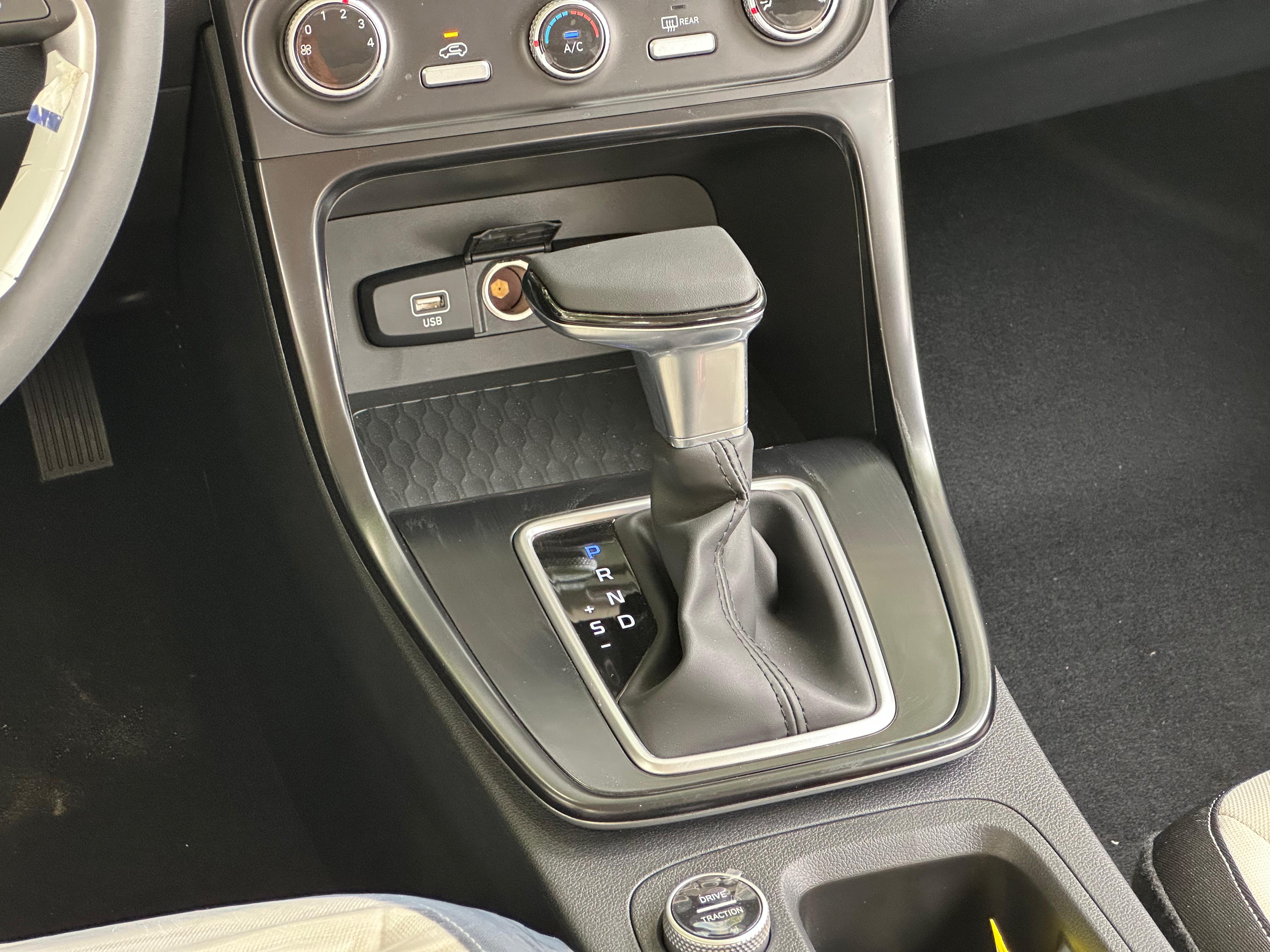 Hyundai Creta 2026 White