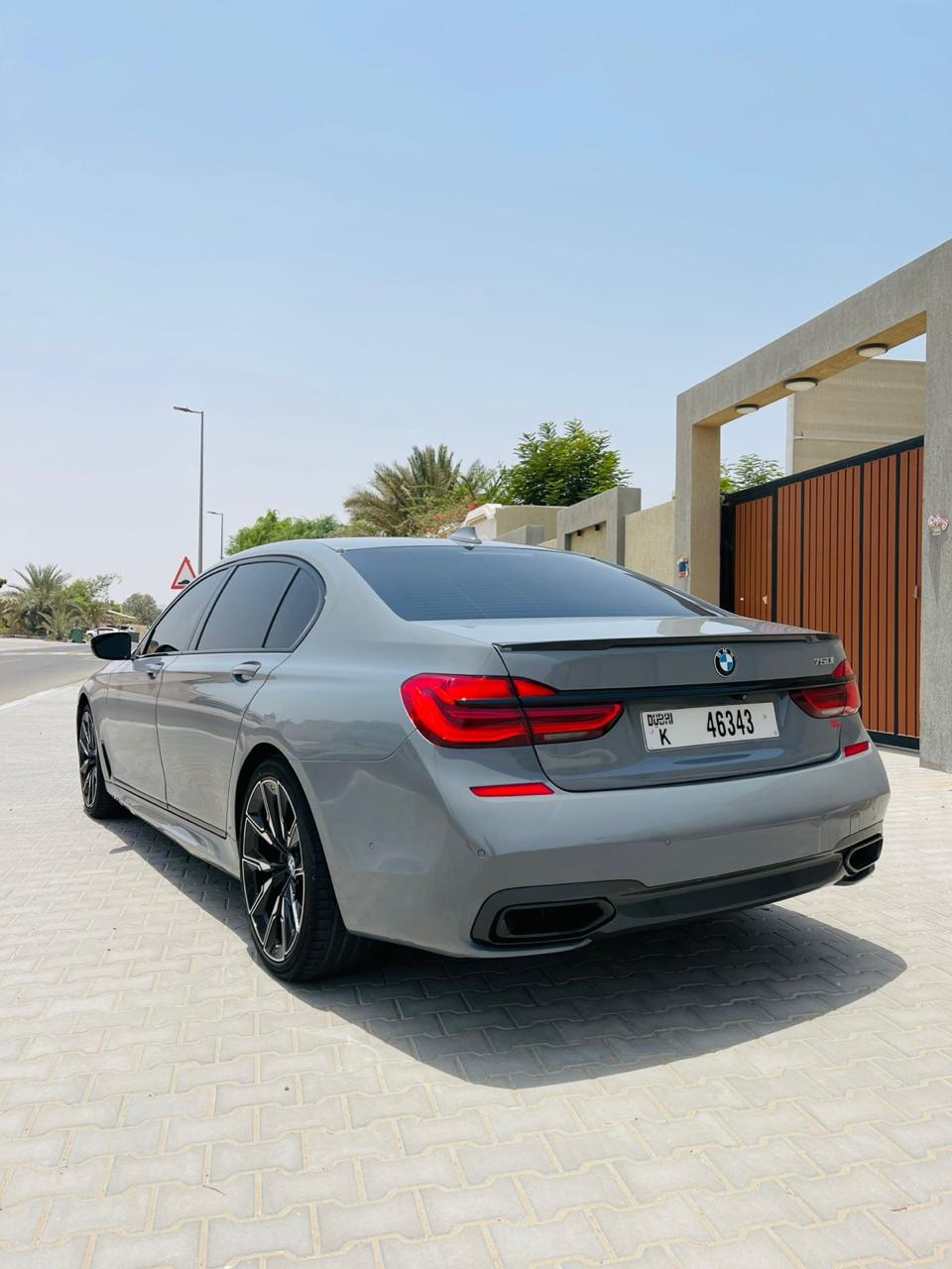 BMW 750Li 2018 G12 Gray
