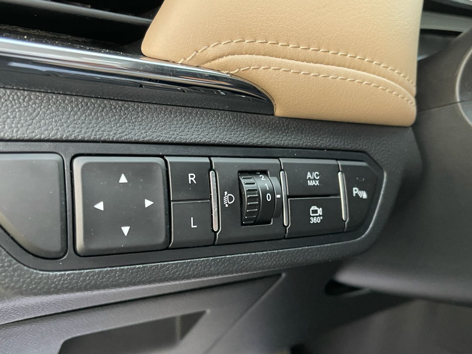 Chevrolet Captiva 2024 Gray