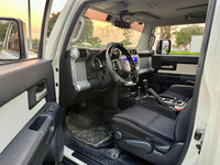 Toyota FJ Cruiser 2014 White