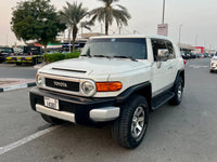 Toyota FJ Cruiser 2014 White