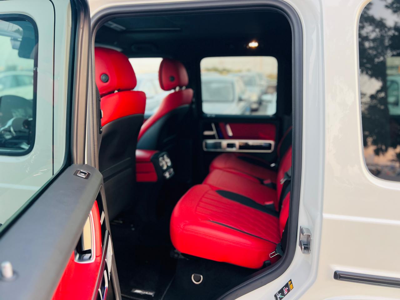 Mercedes-Benz G63 AMG 2019 White