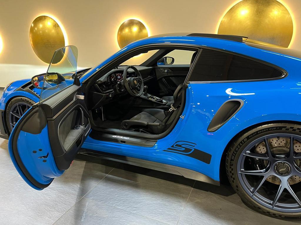 Porsche 911 GT3 RS 2025 Blue rental Dubai