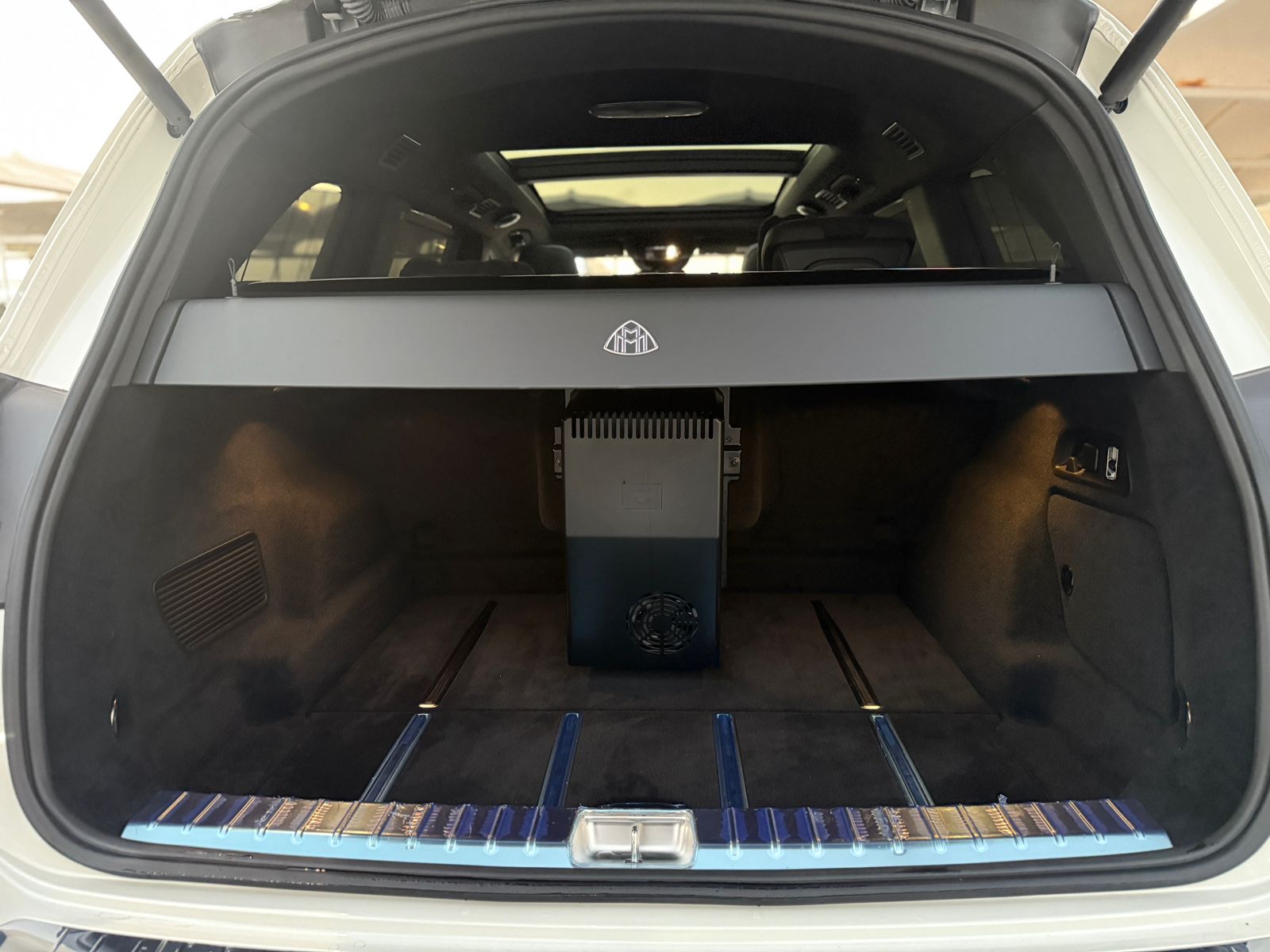 Mercedes-Maybach GLS 600 2024 White