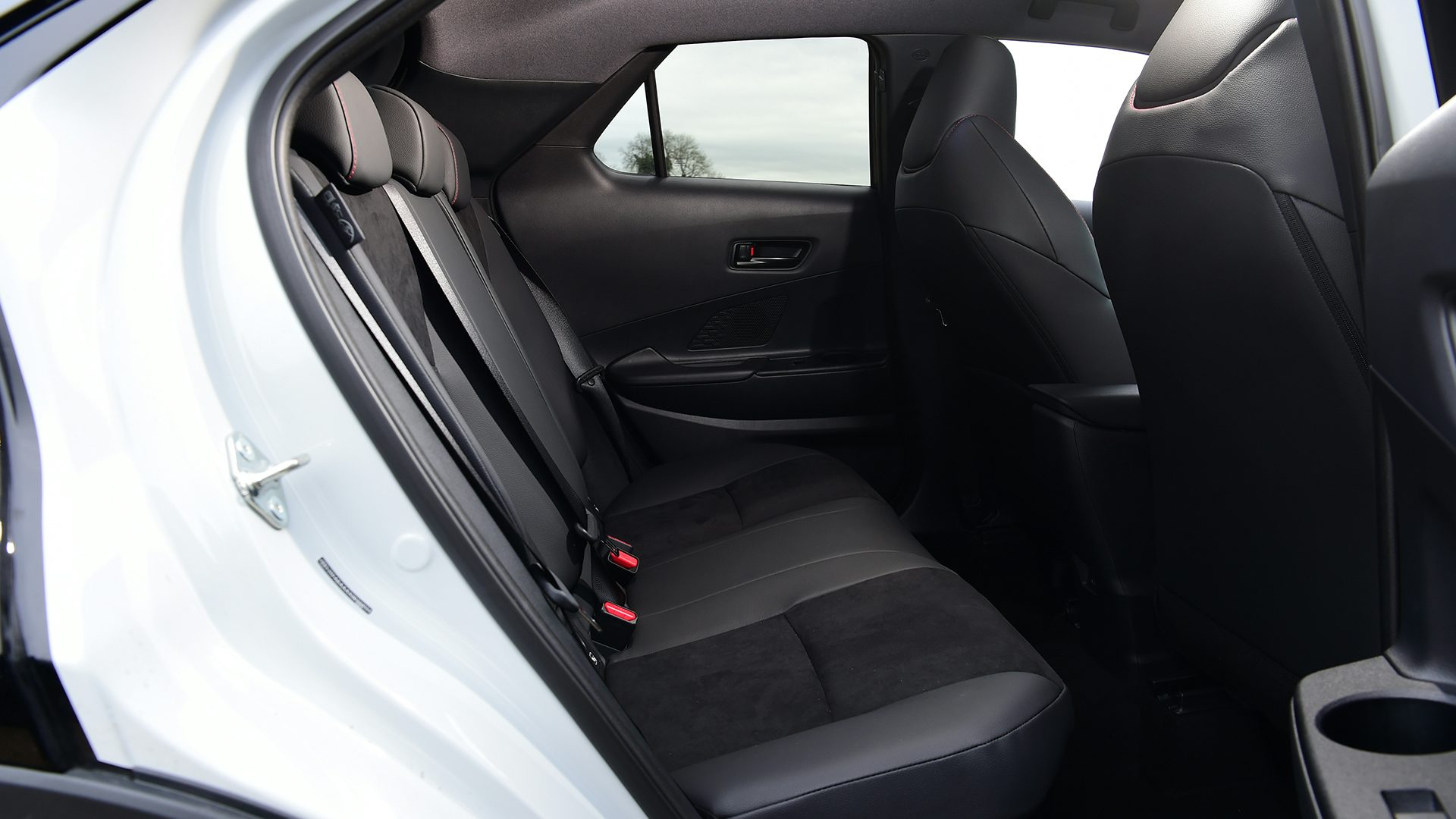 2025 Toyota C-HR Hybrid