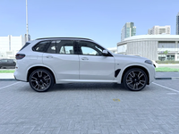 2025 BMW X5 xDrive40i M Sport