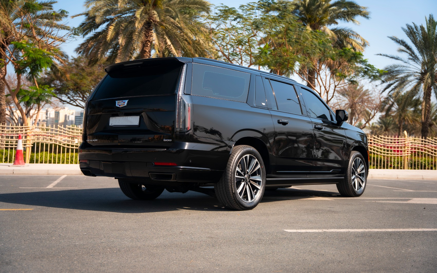 2025 Cadillac Escalade ESV black