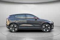 Volvo EX30 Plus 2024