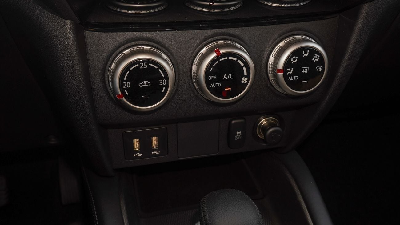 Mitsubishi ASX MidLine 2025 white