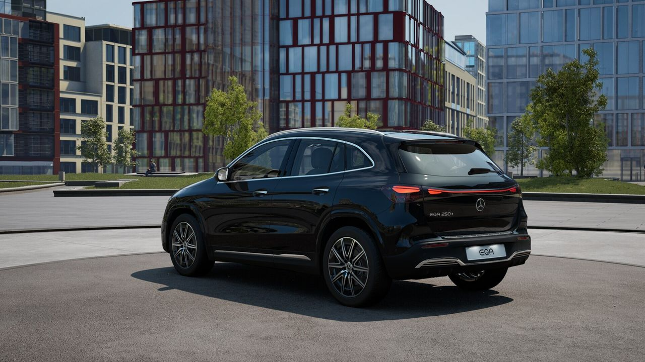 Mercedes-Benz EQA 250+ Black