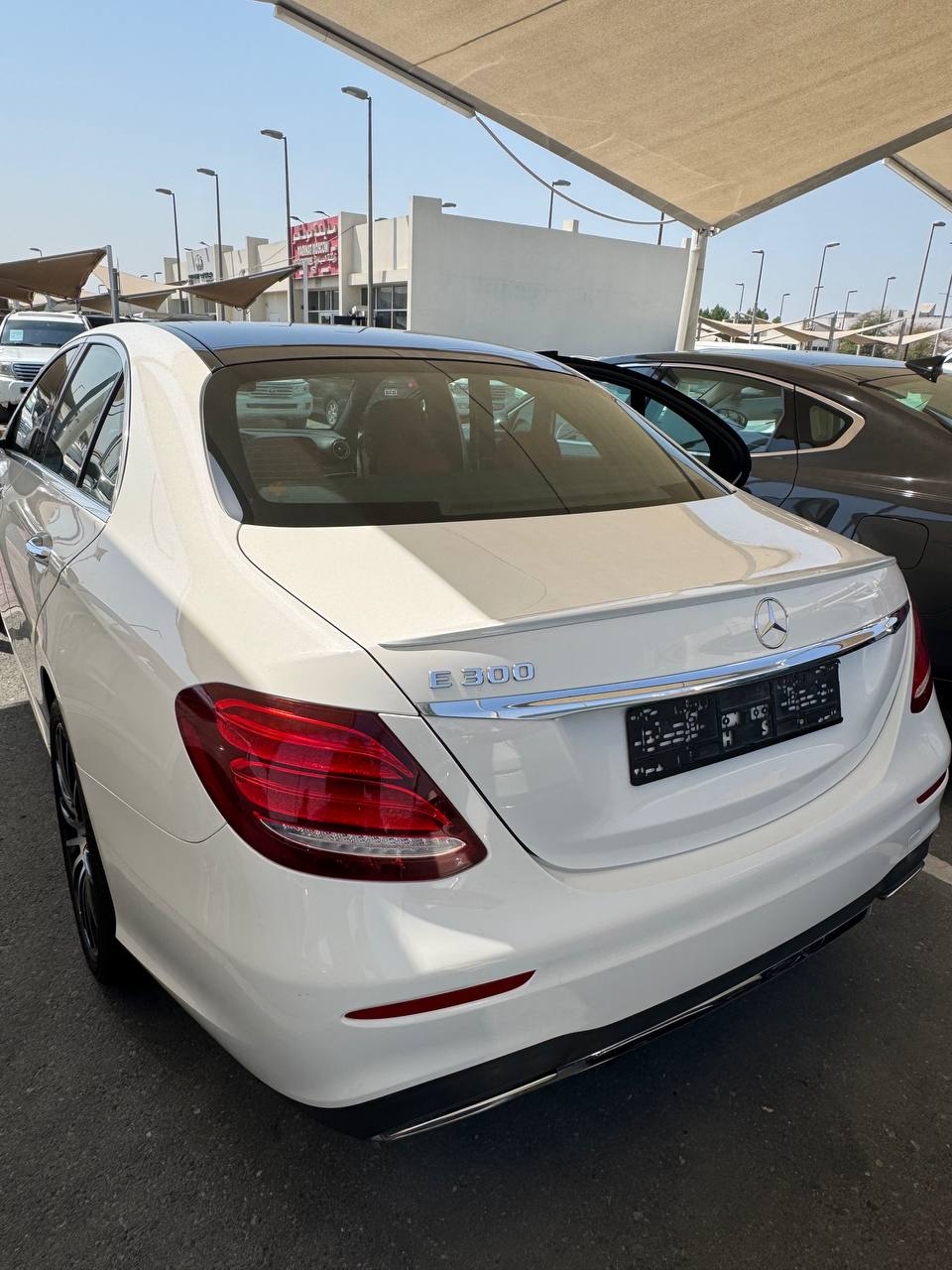 Mercedes-Benz E300 2019 2.0L Turbo White Used