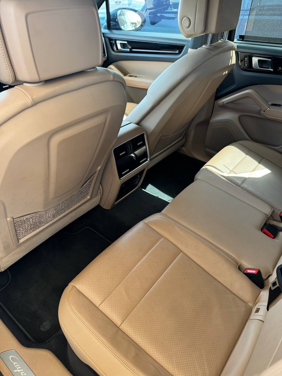 Porsche Cayenne 2020 Black