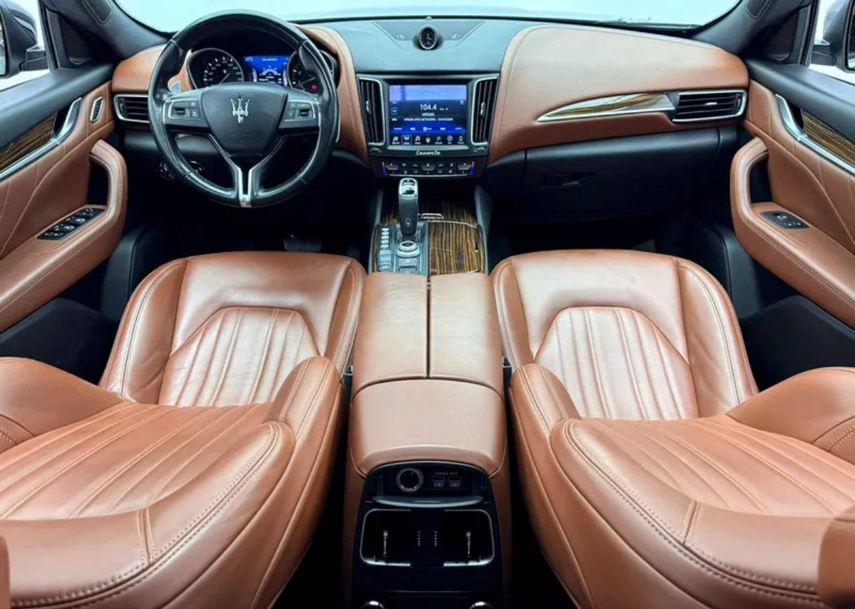 Maserati Levante SQ4 2019 Black