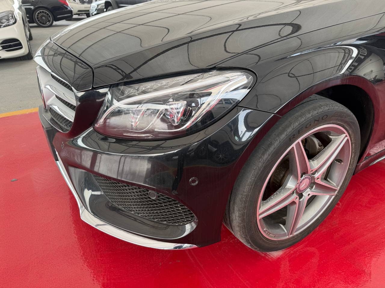 Mercedes-Benz C200 2016 Black