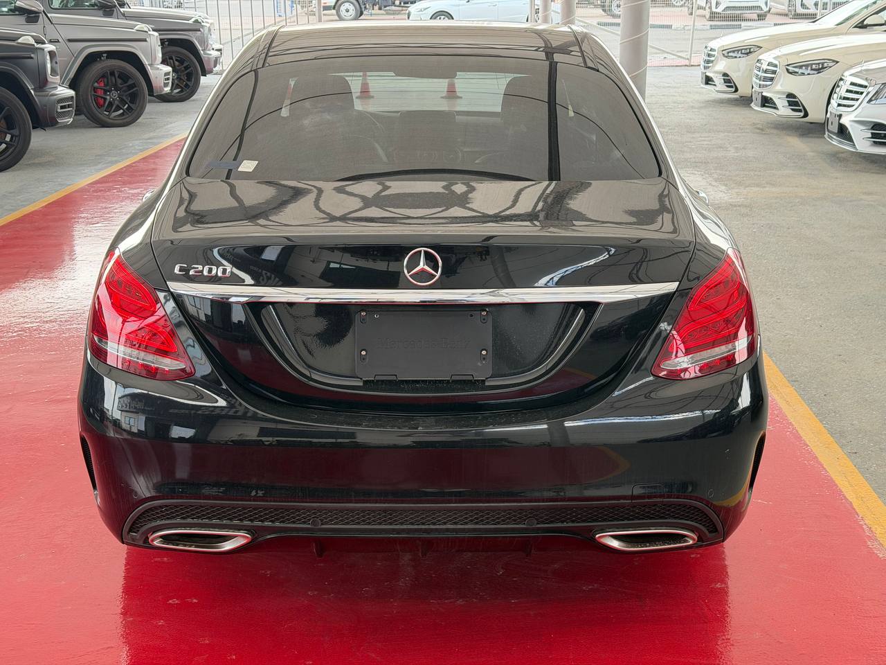 Mercedes-Benz C200 2016 Black