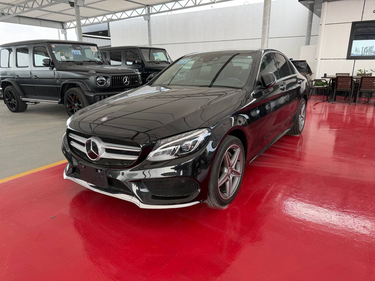 Mercedes benz C200 2016 black used